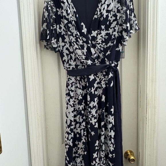Jessica Howard Navy Blue and White Floral Maxi Dress - Picture 1 of 4